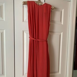 NWT Banana Republic Factory Pleated Tie-waist MIDI Dress. size XS.